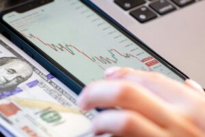 Al ve Tut Stratejisi Nedir?