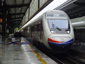 Yüksek Hızlı Tren Biletlerine Zam!